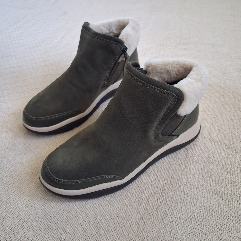 vionic norwood orthotic zip boot short womens 8.5 leather outdoors rugged fur